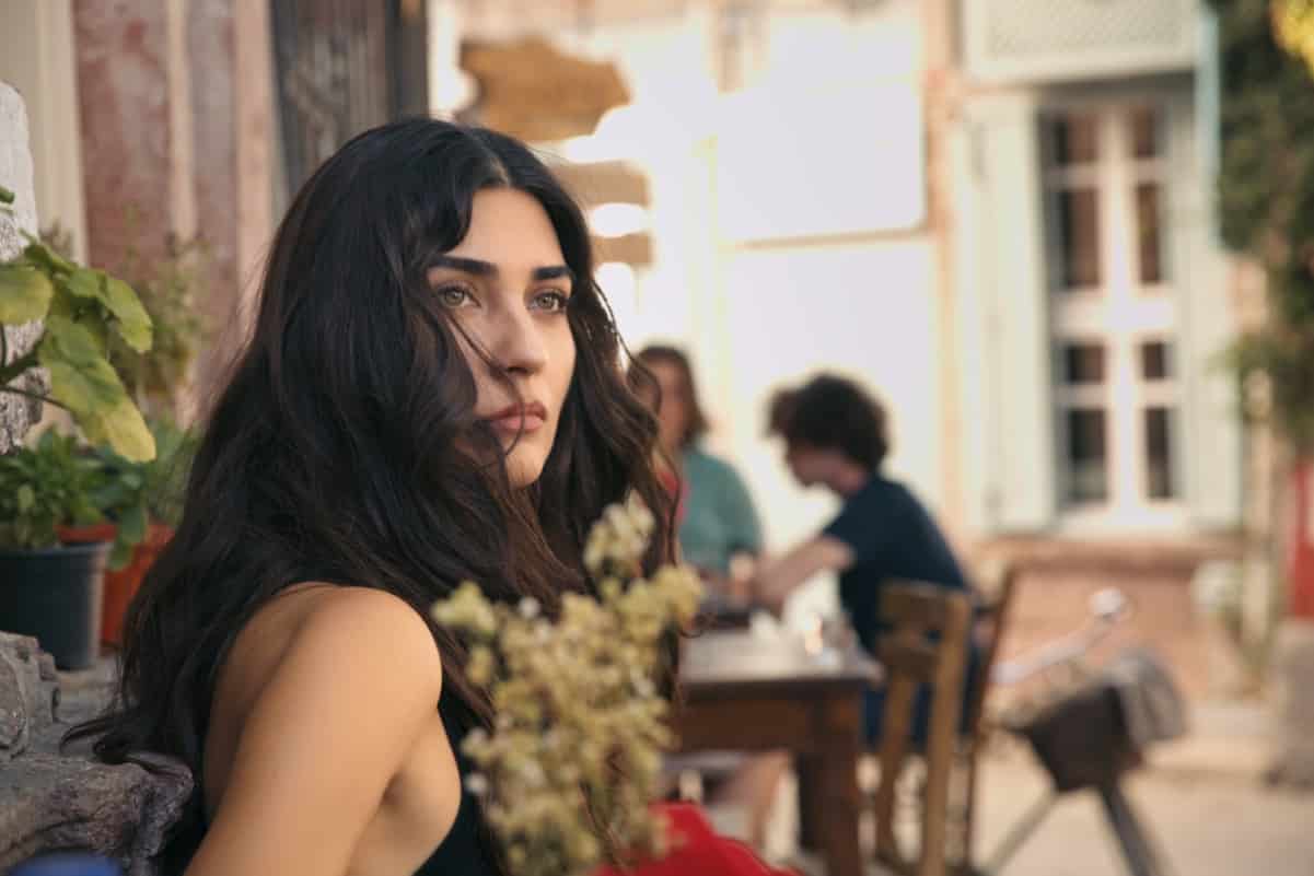 Netflix Zeytin Ağacı filminin fragmanını ve yeni görsellerini paylaştı