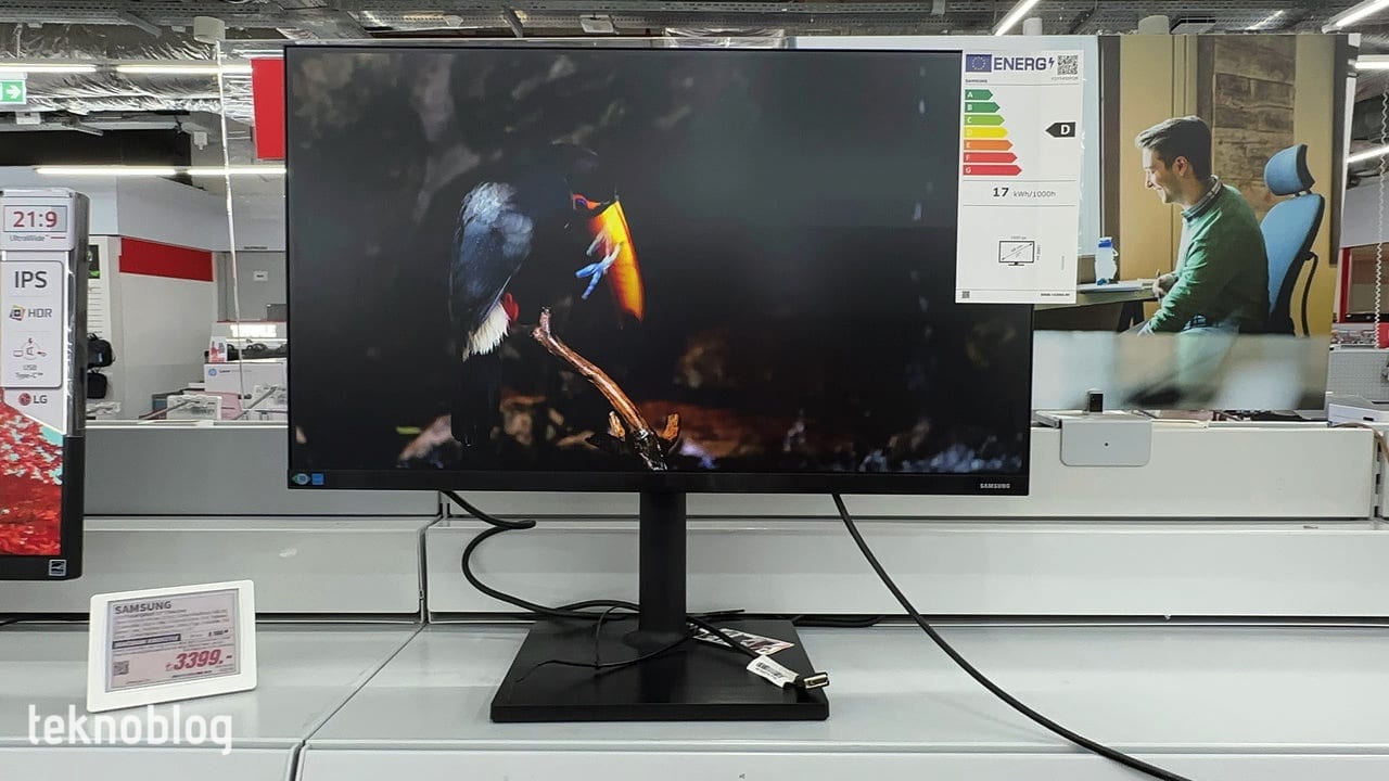 monitör önerisi samsung odyssey g3