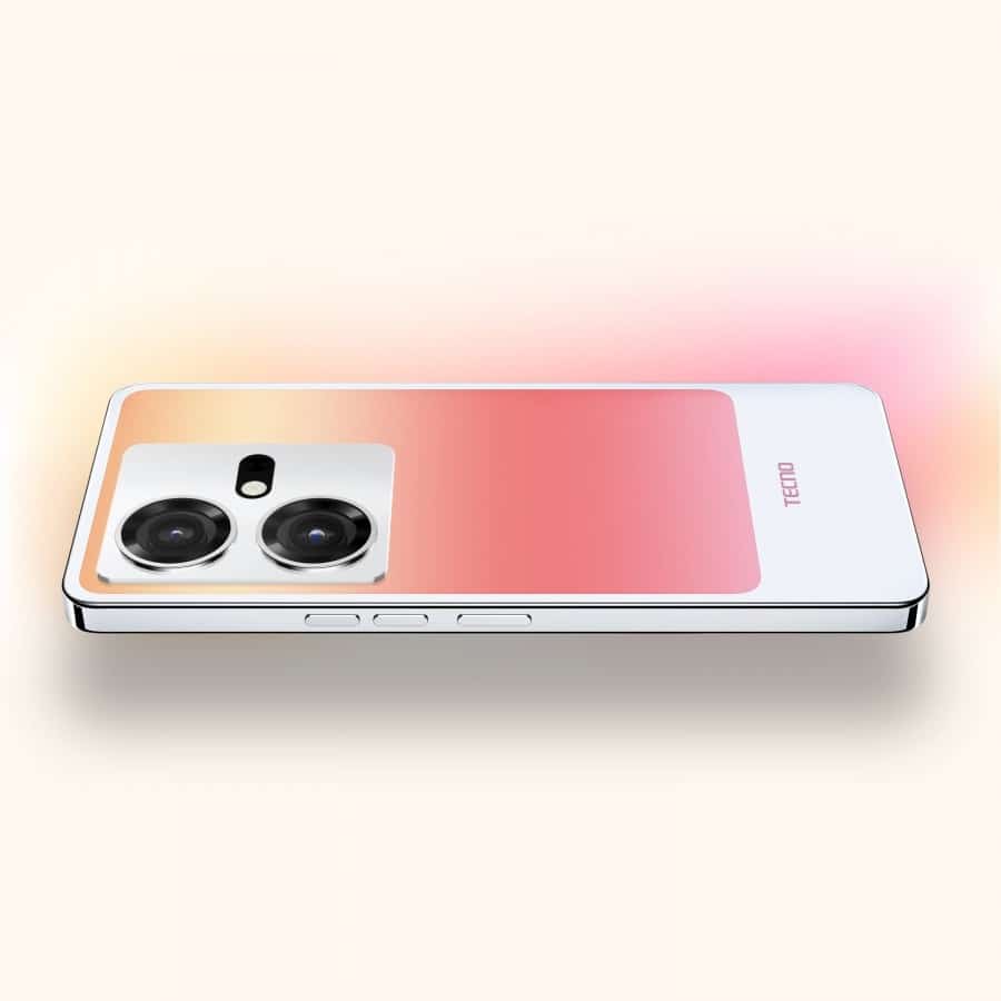 Tecno'nun yeni teknolojisiyle telefonların rengi tek dokunuşla değişecek