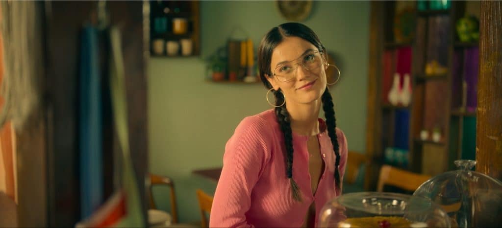 Disney+'ın yeni Türk dizisi Aktris için bir tanıtım videosu daha geldi