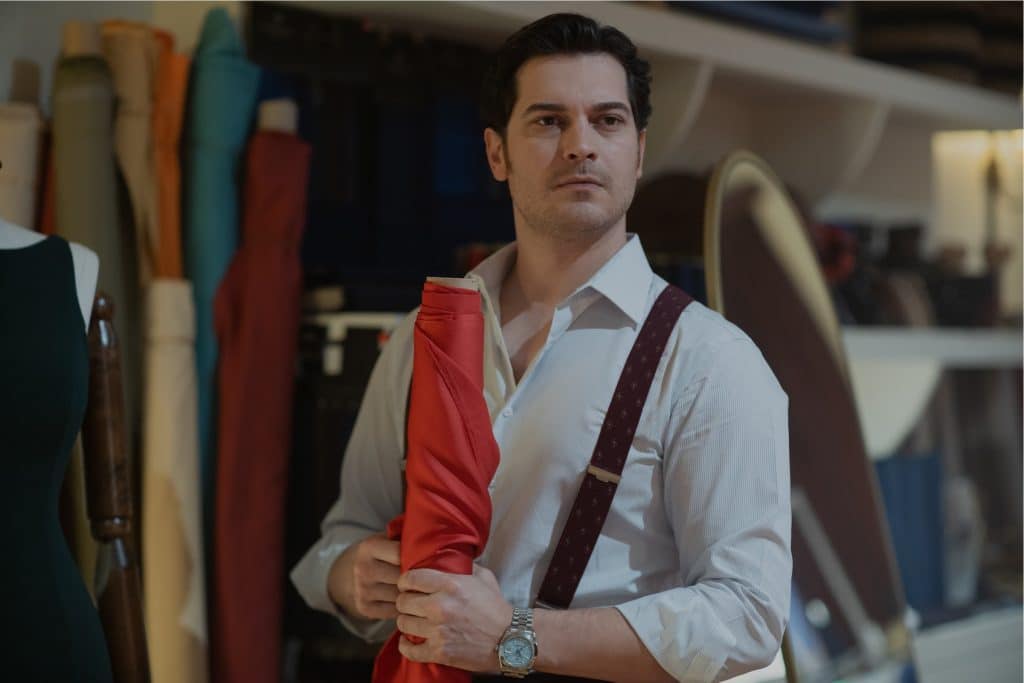 Netflix Çağatay Ulusoy'un yeni dizisi Terzi'nin tanıtım fragmanını paylaştı