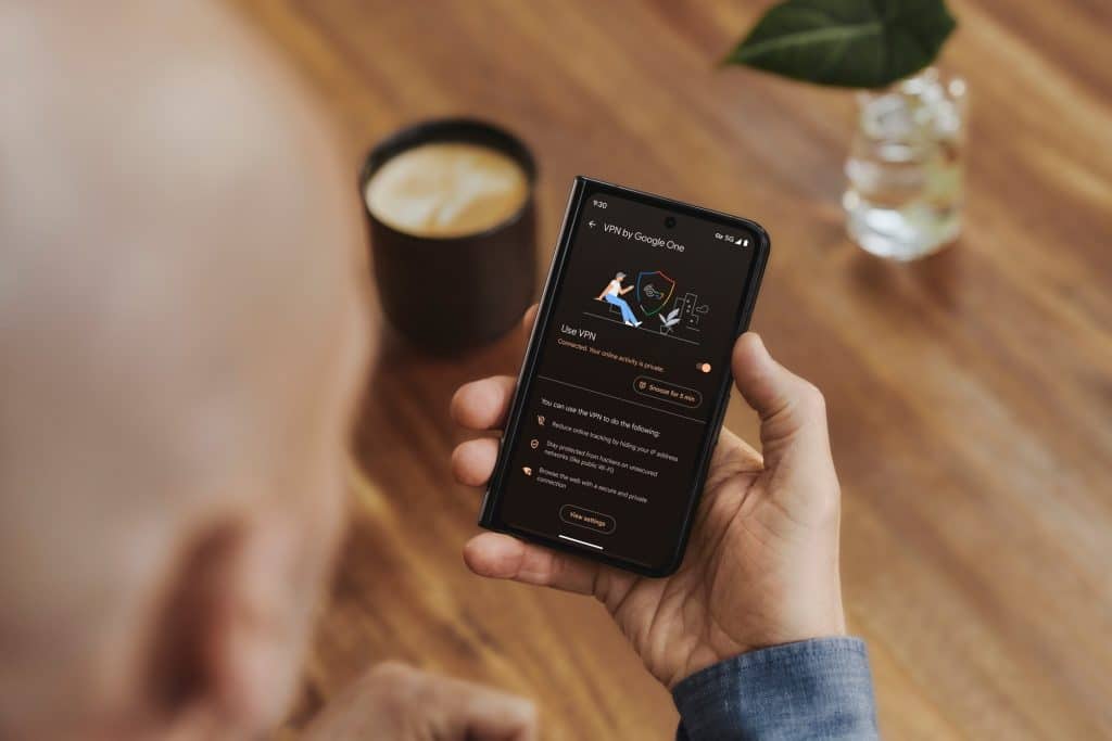 Google Pixel Fold ile katlanabilir telefon dünyasında önemli bir sıçrama