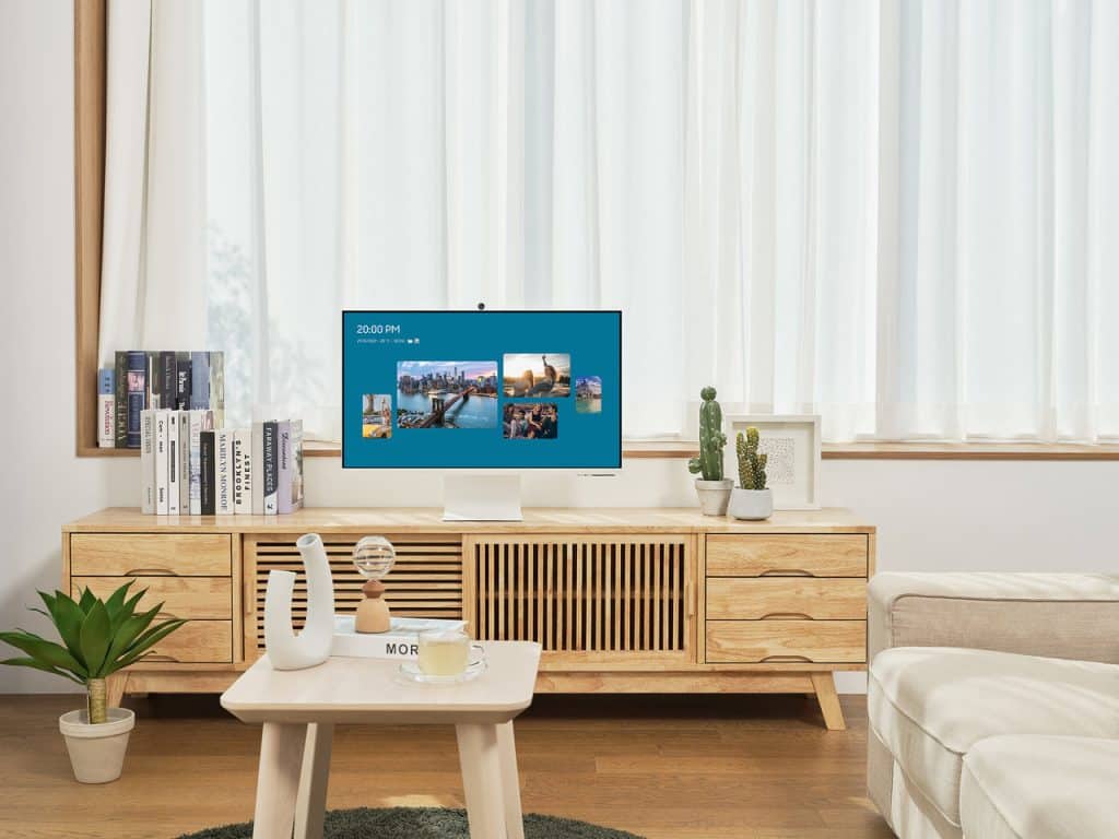 Samsung tek bir monitörde eğlence, oyun ve üretkenliği deneyimlemeye izin veriyor