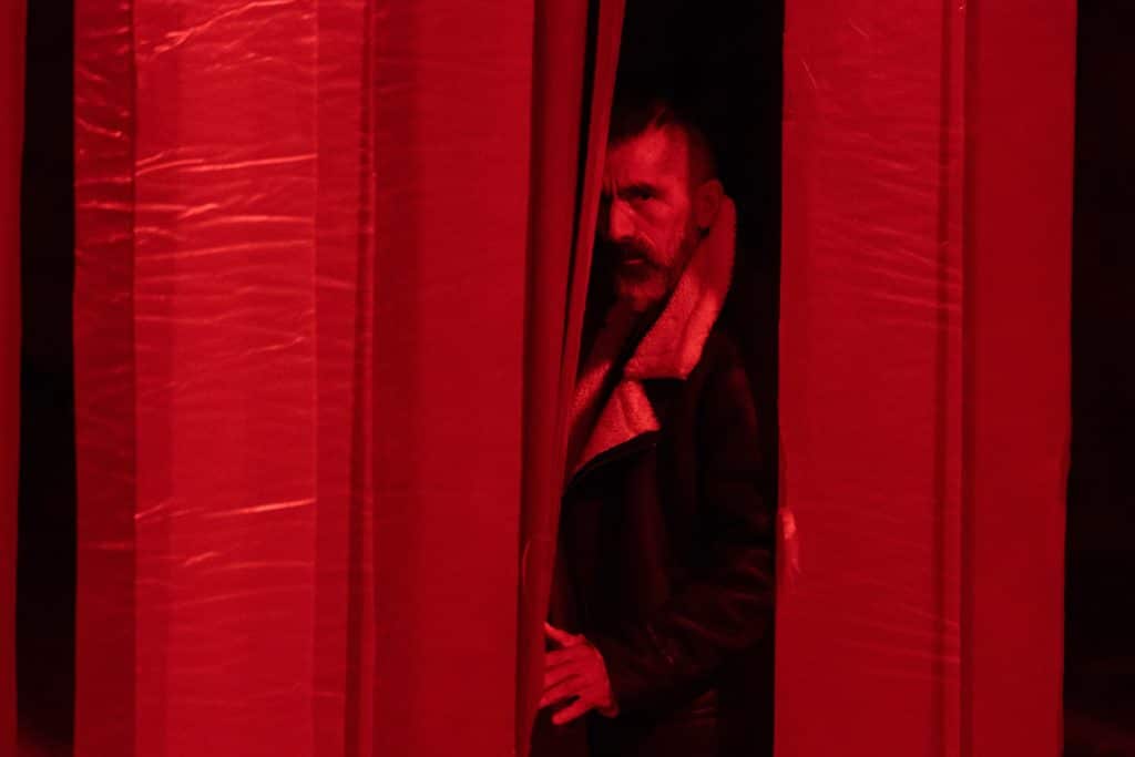 Netflix, “Kötü Adamın 10 Günü” filminin fragmanını paylaştı