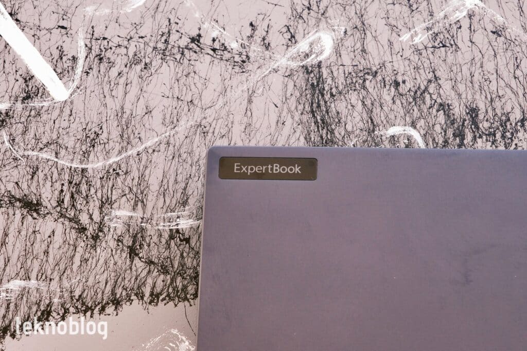 Asus ExpertBook B6 Flip B6602F İncelemesi