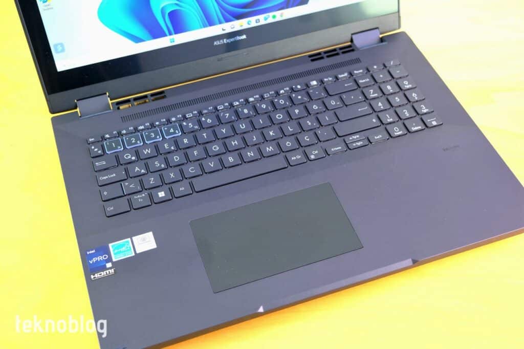 Asus ExpertBook B6 Flip B6602F İncelemesi