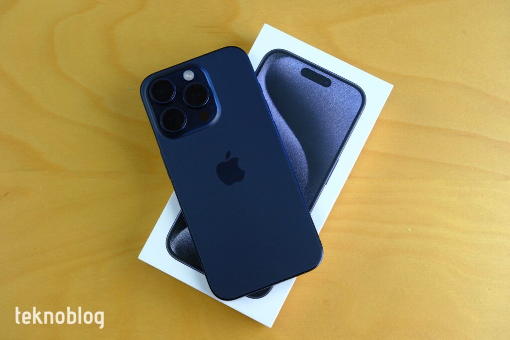 iPhone 15 Pro Ön İnceleme: Kutu açılışı ve ilk izlenimlerimiz burada - Video