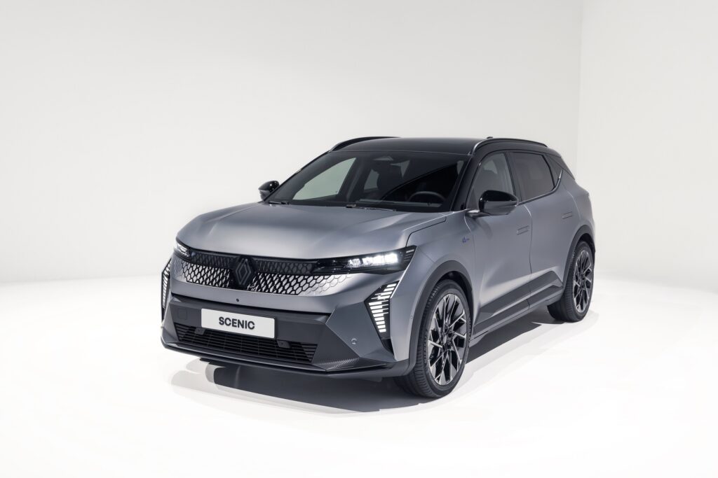 Renault elektrikli otomobil filosunu üç yeni modelle genişletiyor