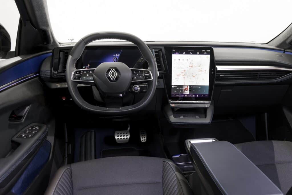 Renault elektrikli otomobil filosunu üç yeni modelle genişletiyor