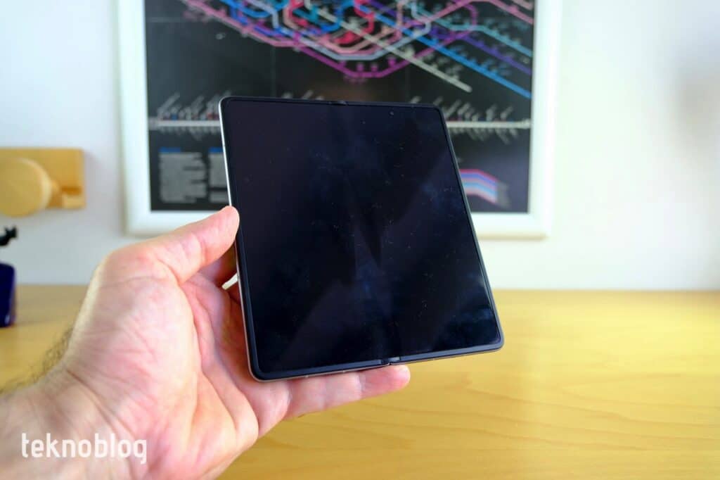 TECNO PHANTOM V Fold İncelemesi
