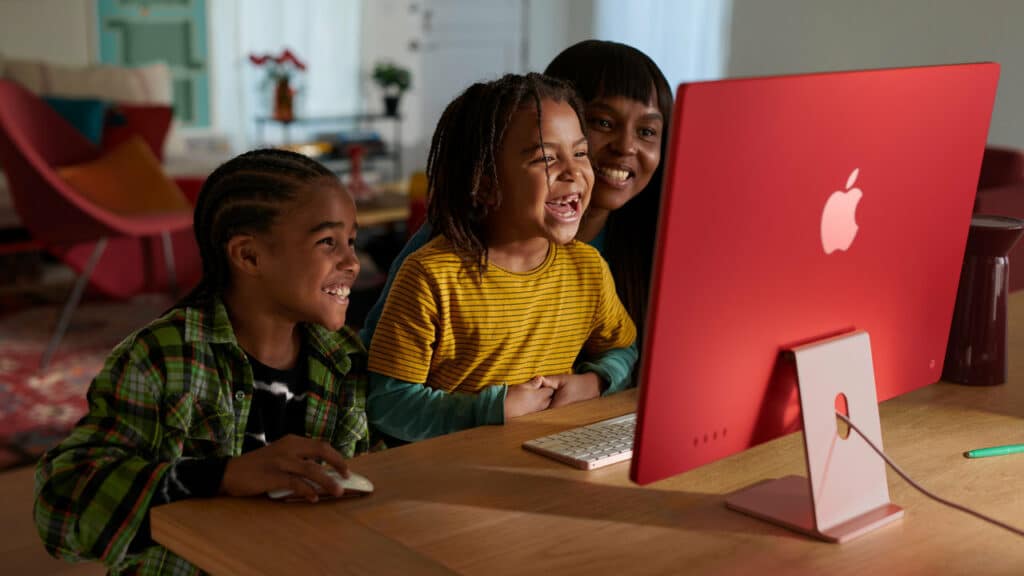 Apple, 24 inçlik iMac'ı yeni M3 çipi ile güçlendiriyor