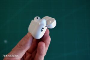 airpods ios 26