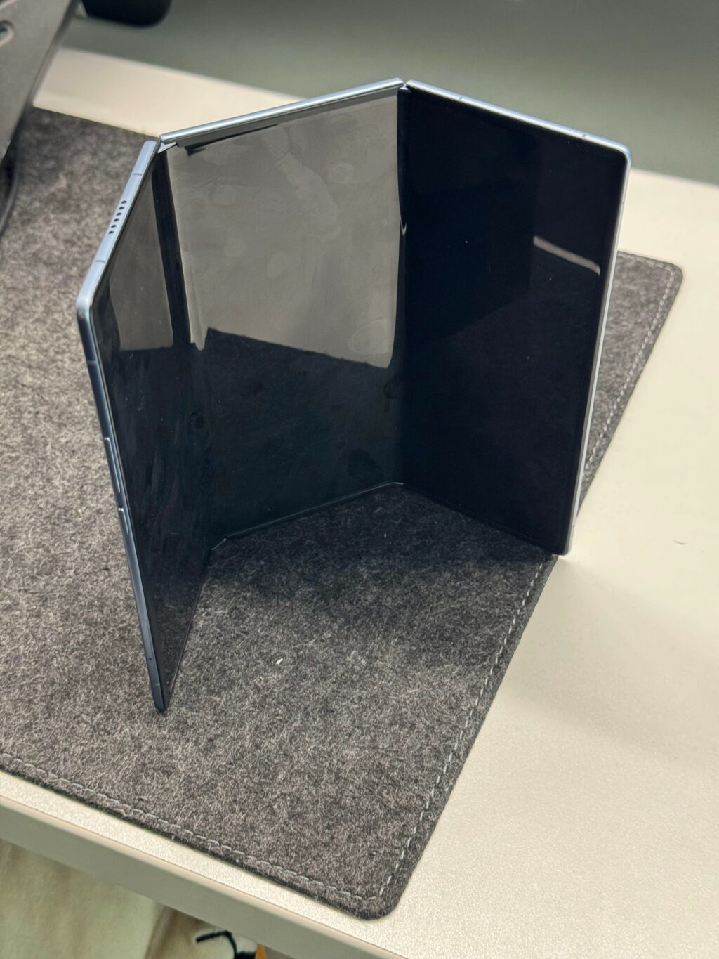 tecno phantom ultimate g fold