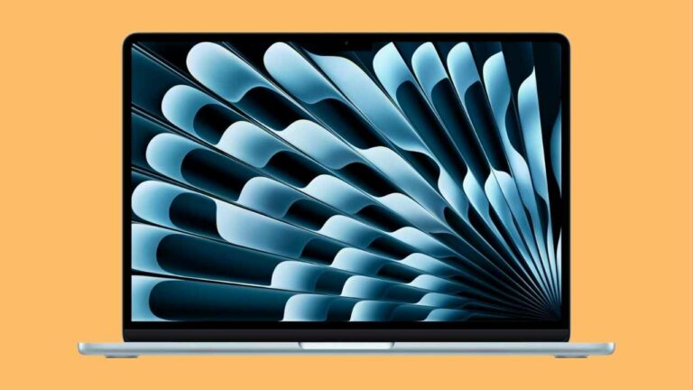 256 GB kapasiteli MacBook Air M4 13.6 inç modelinde 6.450 TL indirim