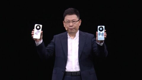 Huawei Mate 80 serisi düz ekran ve yüksek parlaklıkla tüketicilerin karşısına çıkıyor