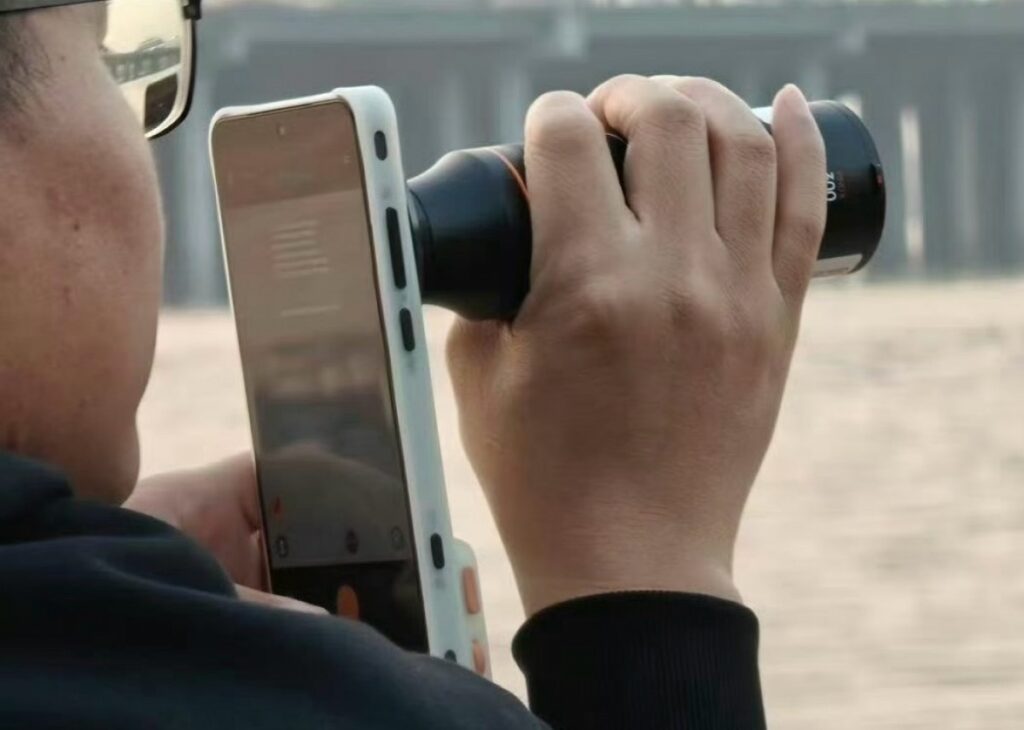 Oppo Find X9 Ultra için hazırlanan 300 mm telefoto çözümü ortaya çıktı