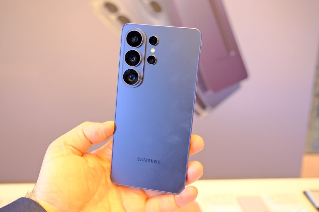 Samsung Galaxy S26 Serisi resmi olarak duyuruldu: İşte tüm özellikler ve yenilikler