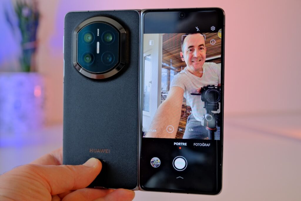 Katlanabilir, ama ödün vermeyen bir amiral gemisi mi? Huawei Mate X7 İncelemesi