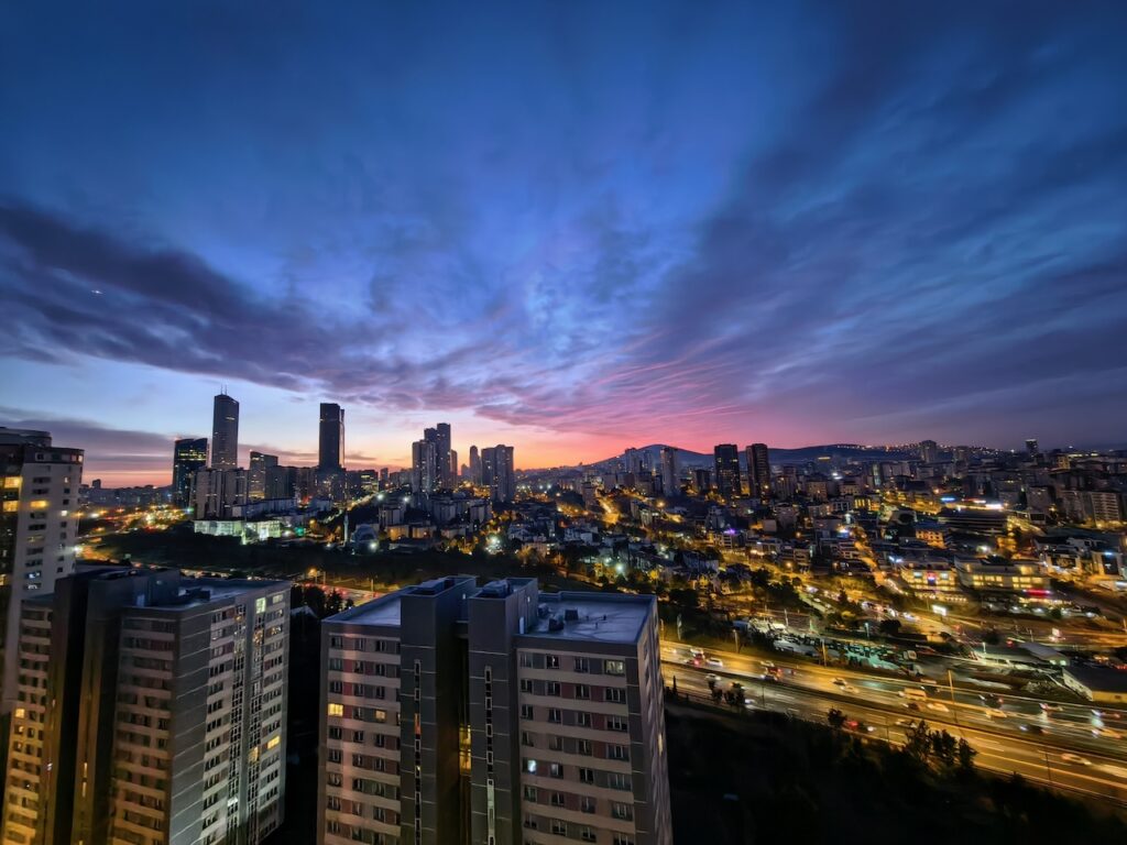 Katlanabilir, ama ödün vermeyen bir amiral gemisi mi? Huawei Mate X7 İncelemesi