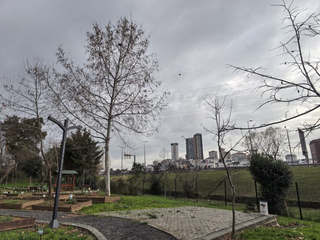 Katlanabilir, ama ödün vermeyen tek amiral gemisi mi? Huawei Mate X7 İncelemesi