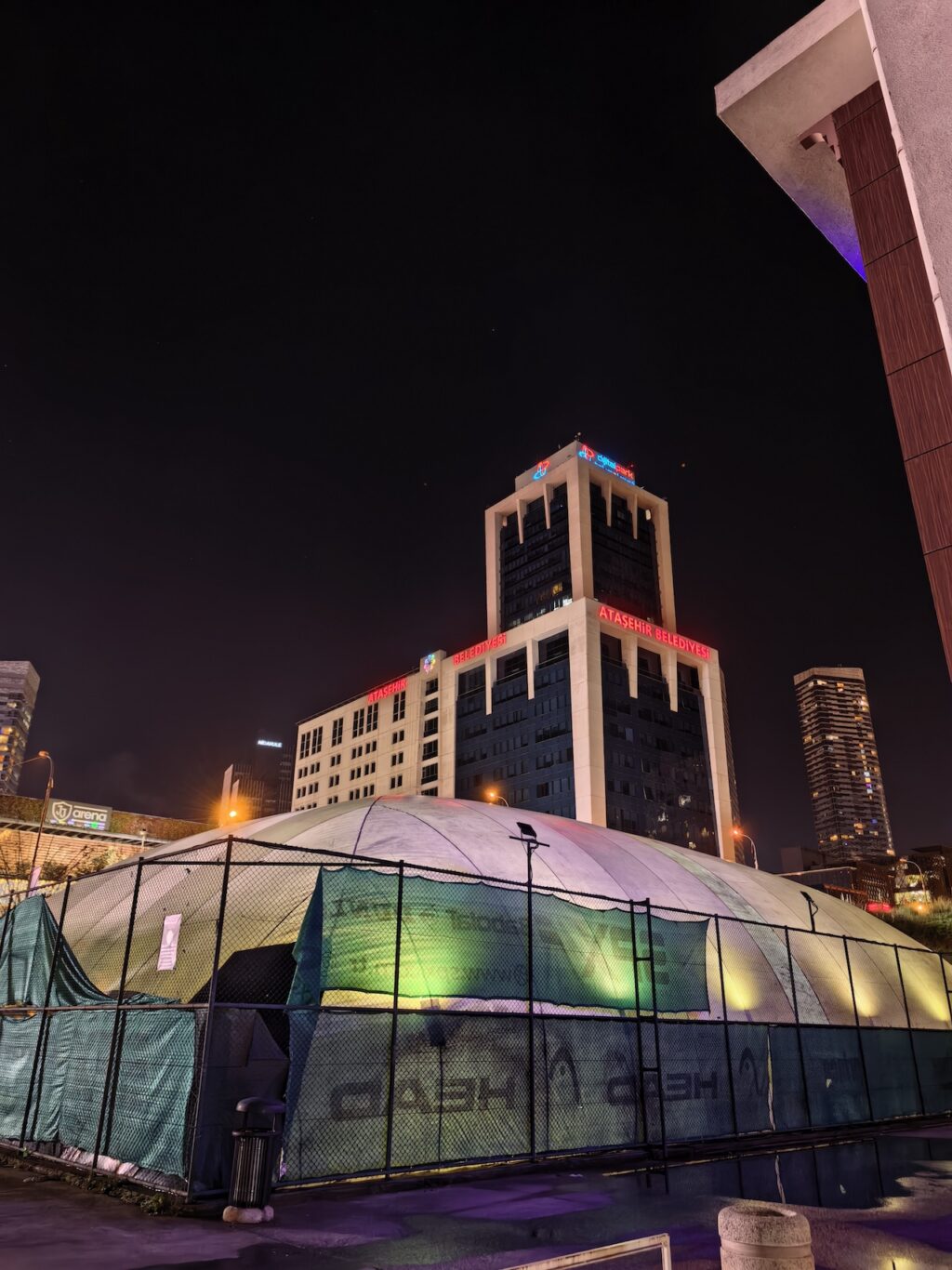 Katlanabilir, ama ödün vermeyen bir amiral gemisi mi? Huawei Mate X7 İncelemesi