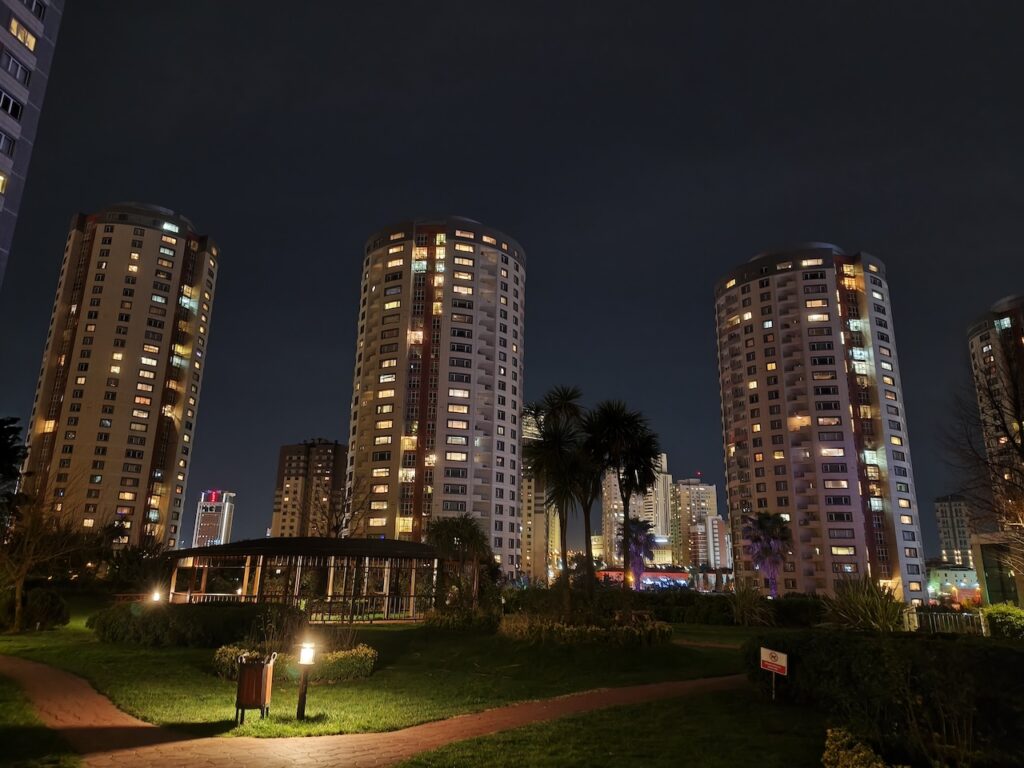 200 megapiksel kamera kompakt gövdeyle buluştu: Oppo Reno 15 Pro İncelemesi