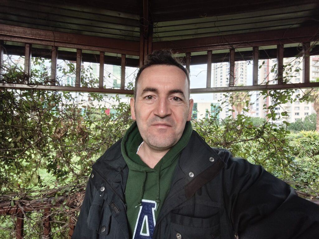 200 megapiksel kamera kompakt gövdeyle buluştu: Oppo Reno 15 Pro İncelemesi