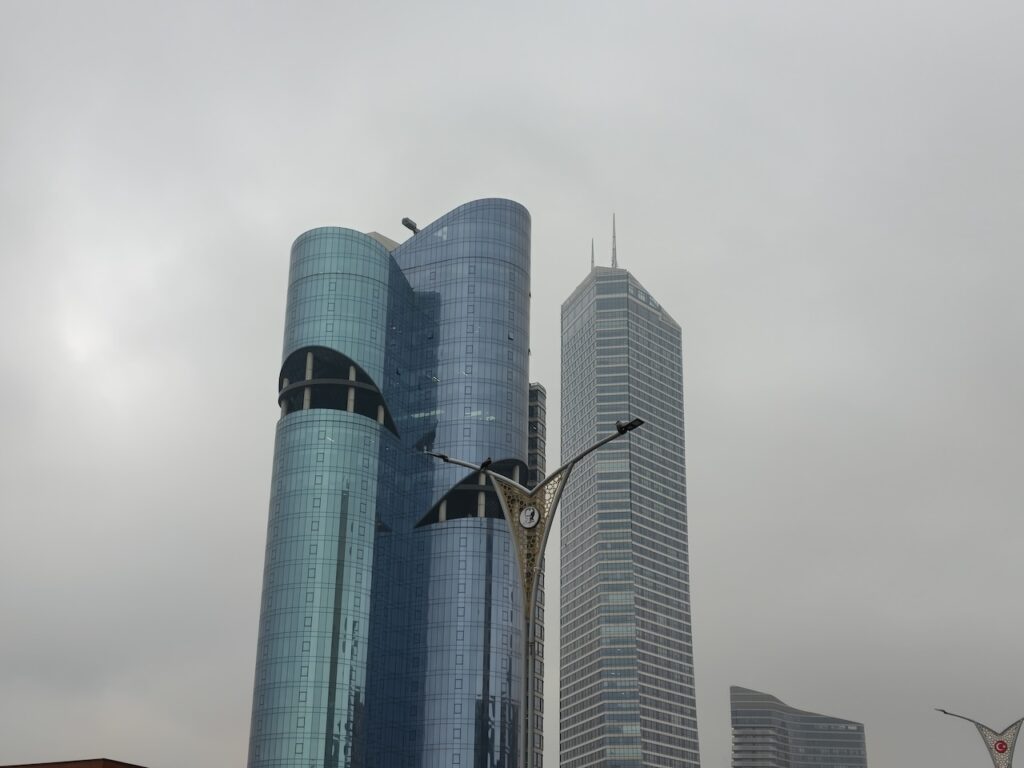 200 megapiksel kamera kompakt gövdeyle buluştu: Oppo Reno 15 Pro İncelemesi