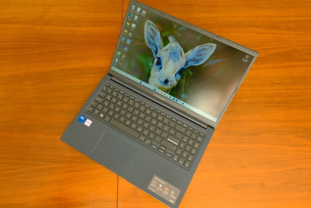 asus vivobook 15 x1504v inceleme