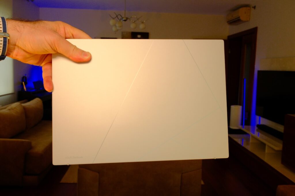 asus zenbook ux3405ca inceleme