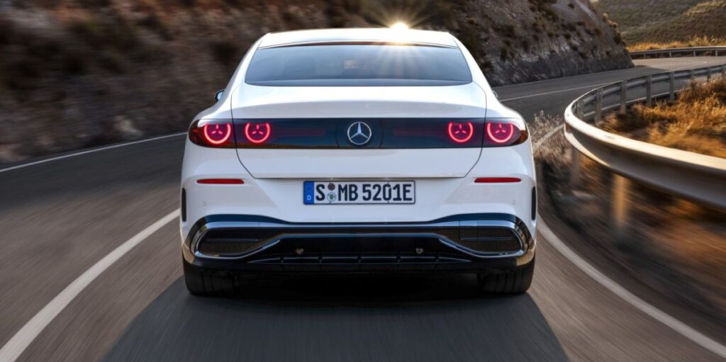 elektrikli mercedes c-serisi