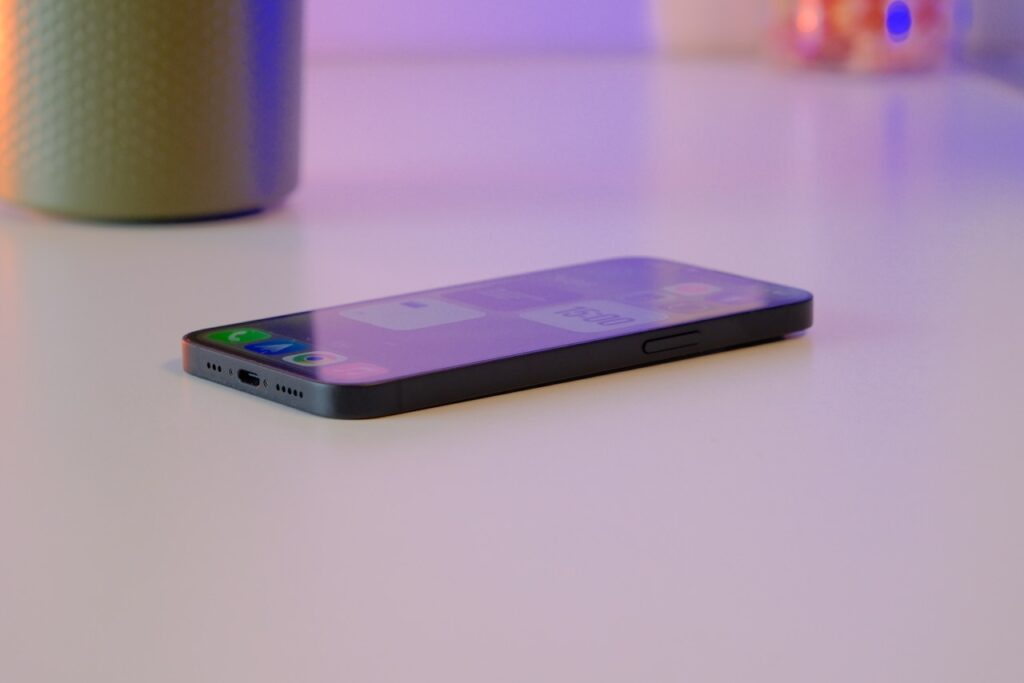 Doğru telefon, doğru fiyat mı? Apple iPhone 17e İncelemesi