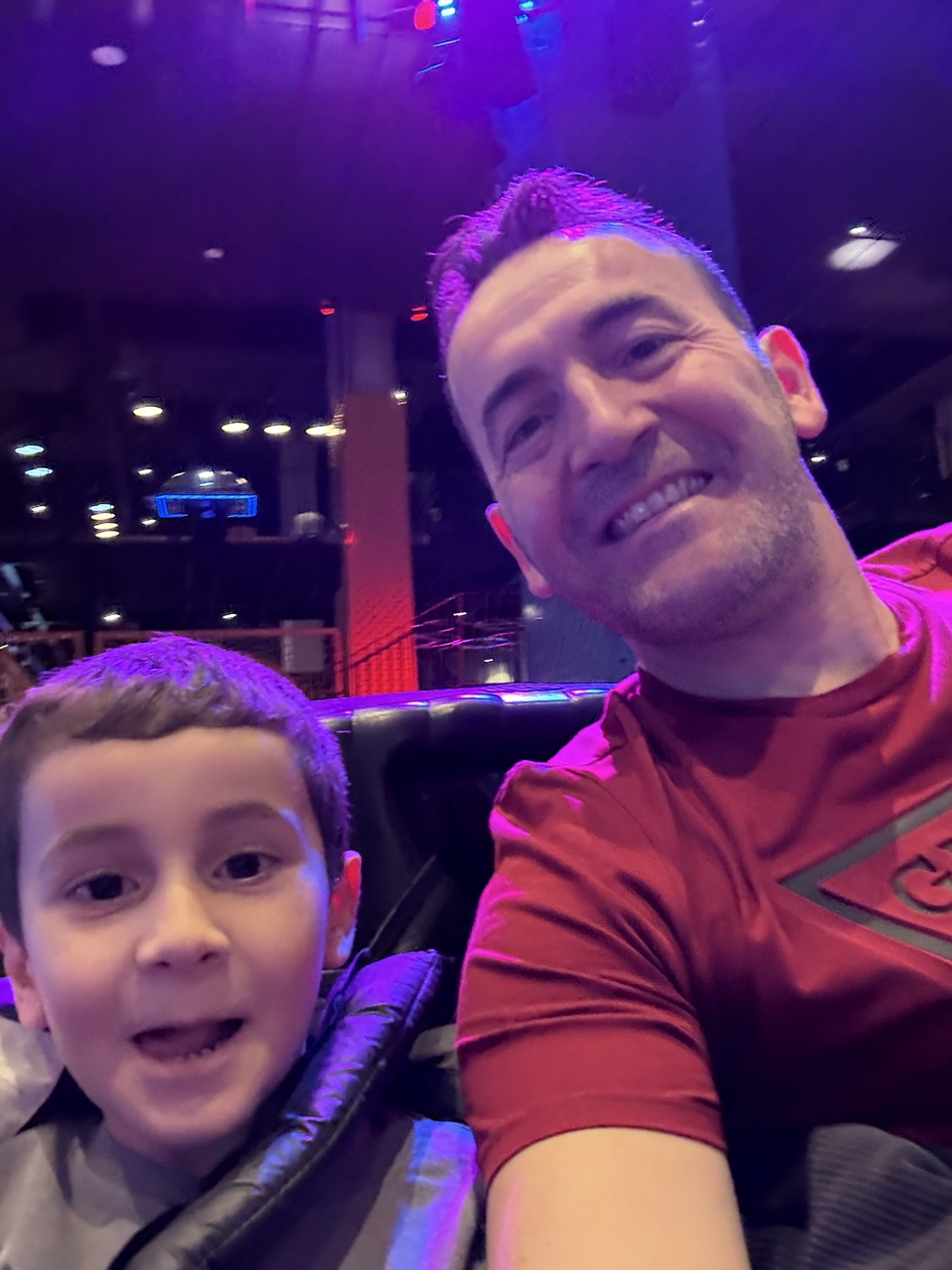 Doğru telefon, doğru fiyat mı? Apple iPhone 17e İncelemesi