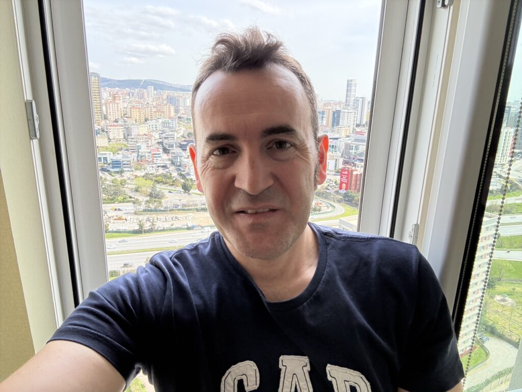 Doğru telefon, doğru fiyat mı? Apple iPhone 17e İncelemesi