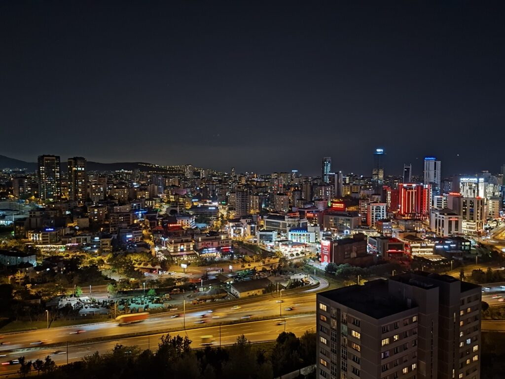 Yeterince iyi olmak bazen yeterli: Samsung Galaxy A37 İncelemesi