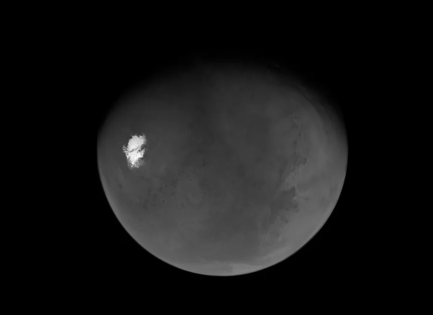 NASA, Psyche’nin Mars yakın geçişinden yeni kareler paylaştı