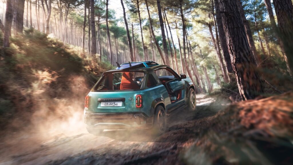 Renault retro ruhu elektrikli sahil aracında yeniden canlandırdı