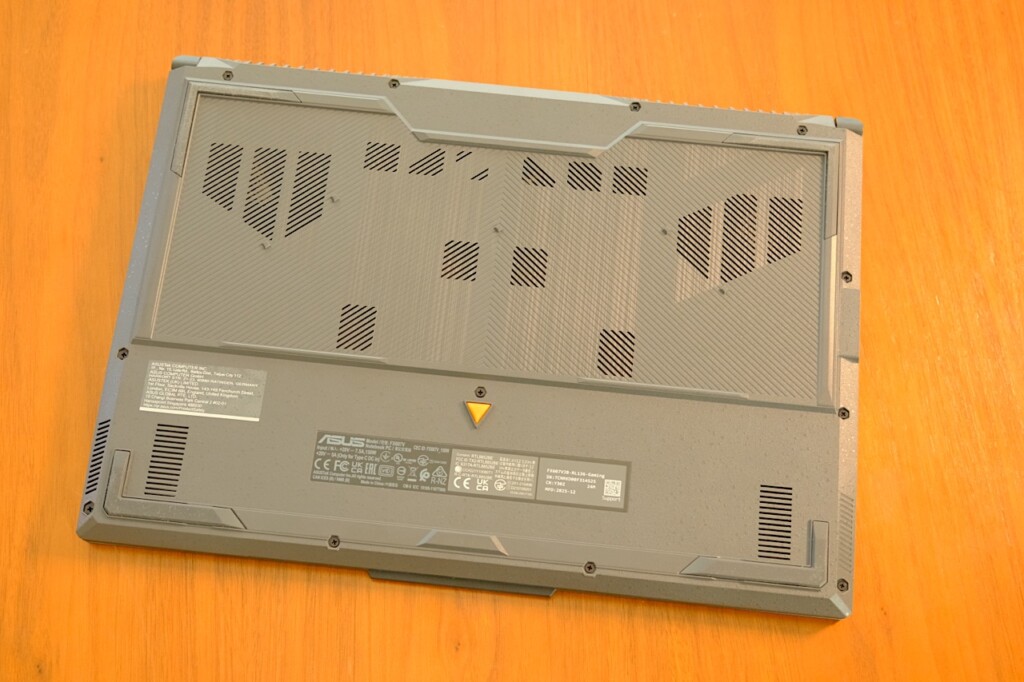 Hareket hâlinde uygun fiyatlı yüksek oyun performansı! ASUS TUF Gaming F16 (FX607VJB) İncelemesi