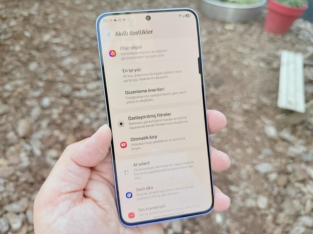 İnce tasarım, uzun süreli güncelleme garantisi: Samsung Galaxy A57 5G İncelemesi