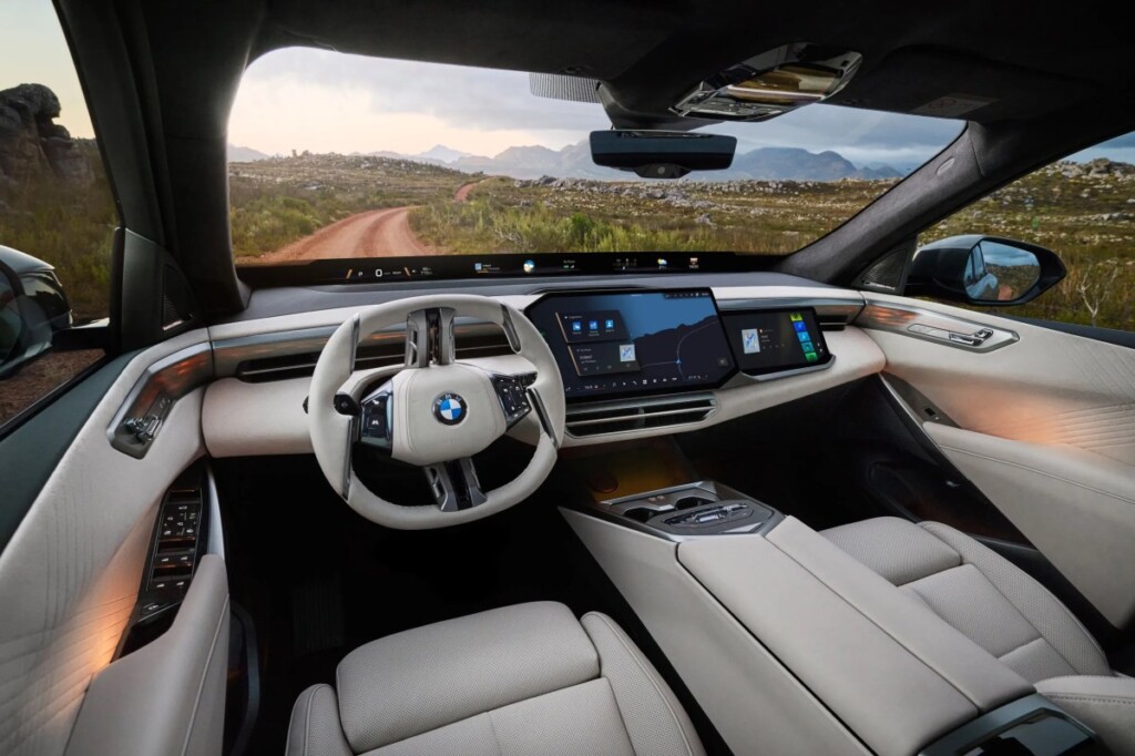 BMW elektrikli SUV serisini iX5 ile büyütüyor