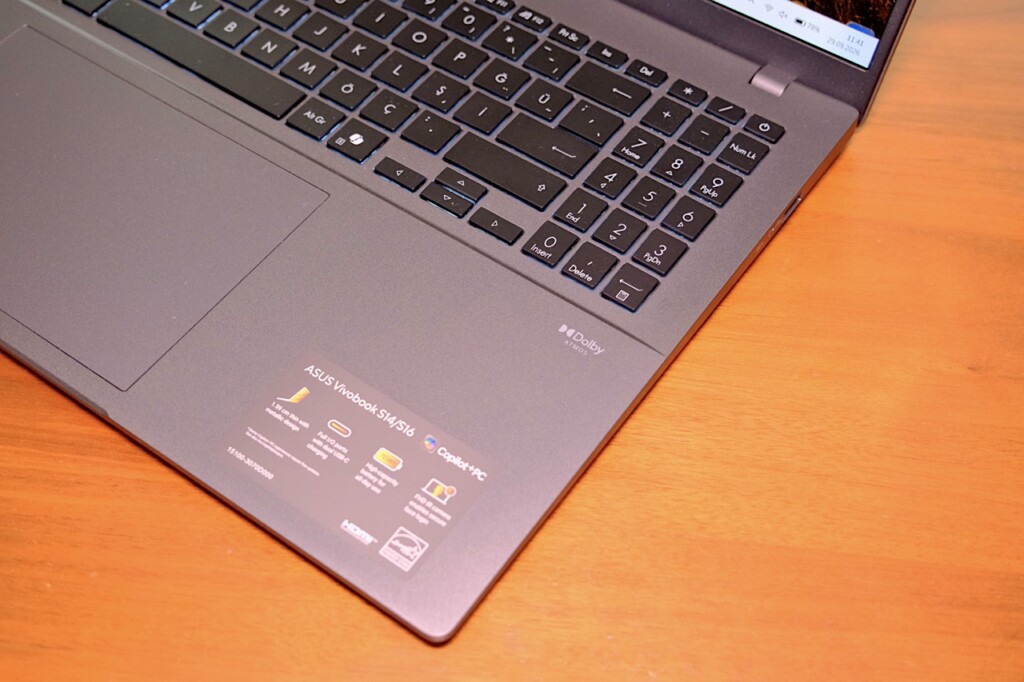 OLED ekran ve Intel Core Ultra 7 ile büyük ekranda çalışma deneyimi! Asus Vivobook S16 İncelemesi
