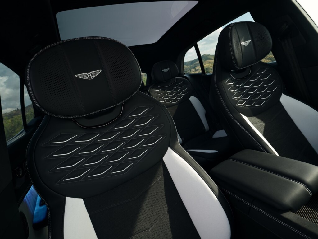Bentley’nin ilk elektriklisi Torcal geleneksel lüksten vazgeçmiyor