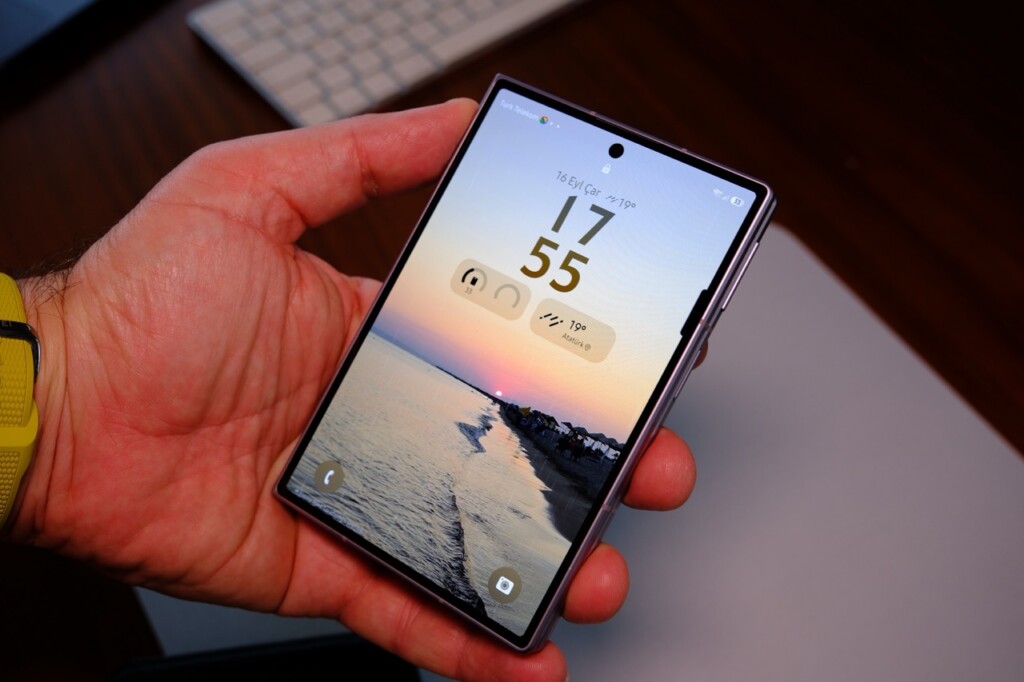 Küçük gövdede büyük ekran keyfi! Samsung Galaxy Z Fold 8 İncelemesi