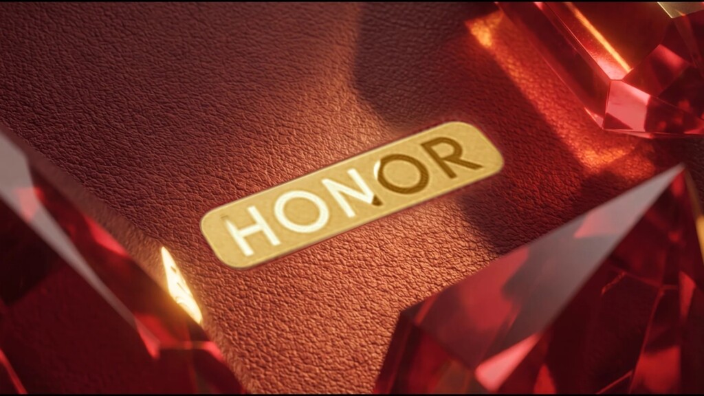 Honor X9e Pro dev pili ve dayanıklı gövdesiyle geliyor