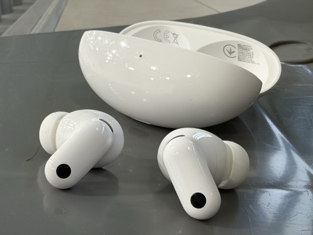 Kısa saplı tasarım ve dengeli ses nasıl bir araya geliyor? Huawei FreeBuds Neo İncelemesi