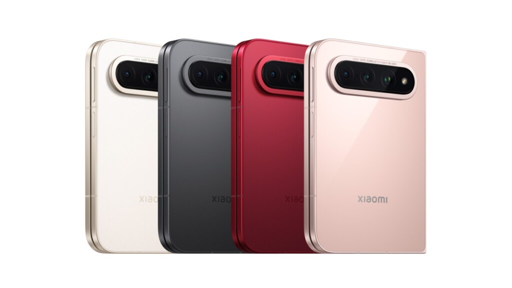 Xiaomi 18 Fold 6000 mAh pili ve 200 MP kamerasıyla tanıtıldı