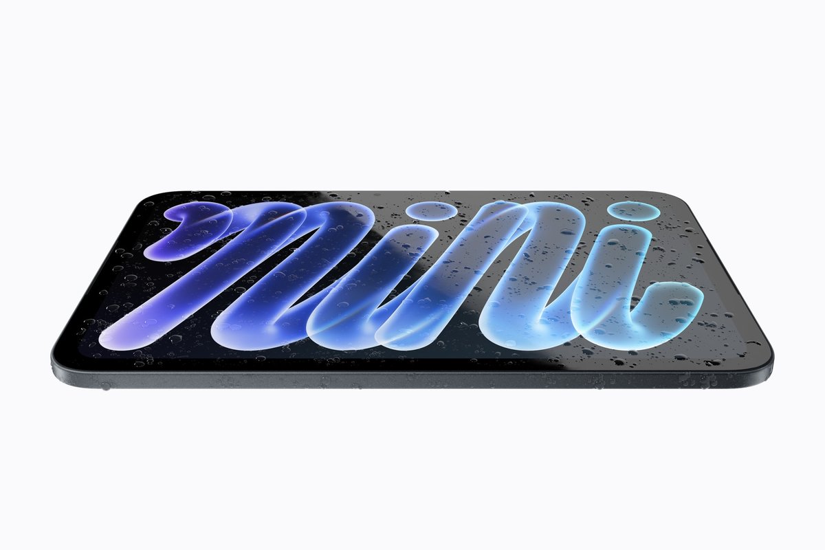 Üzerinde su damlaları bulunan yeni iPad mini